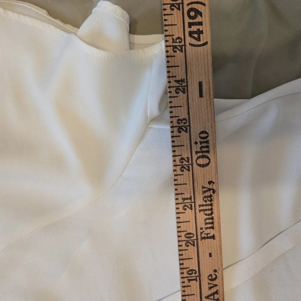 H&M Women's Medium White Tie Neck Blouse